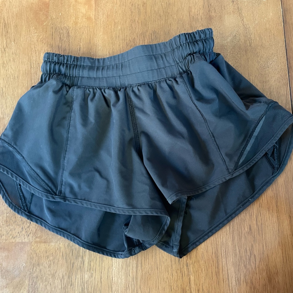 black hotty hots size 2